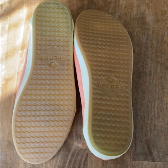 Sperry canvas sneakers / boat shoes size 6.5 M - Picture 4 of 6